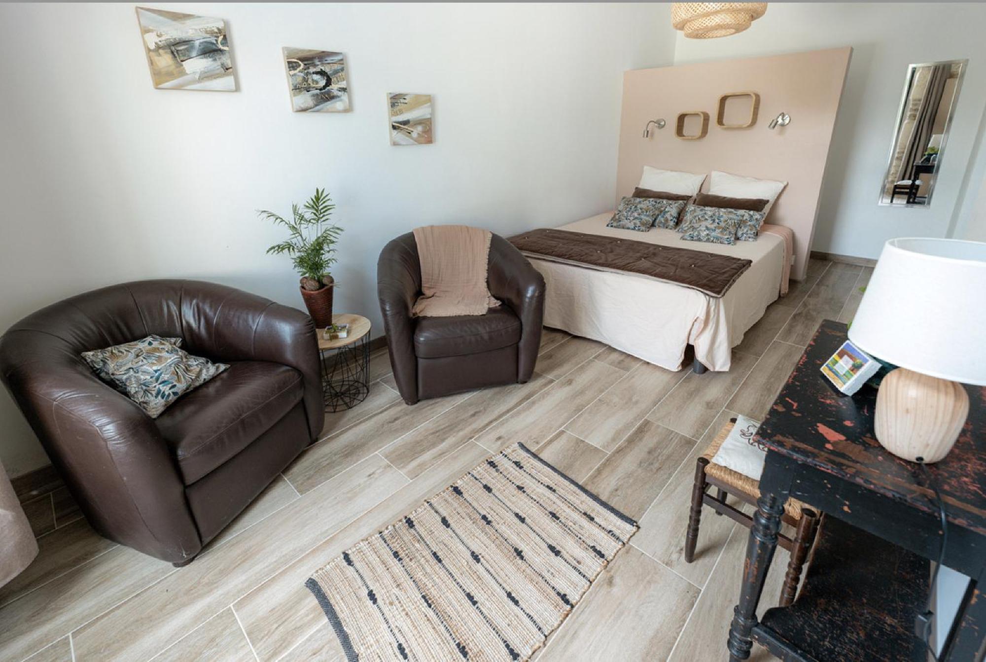 Chambre D'Hotes De La Savonnerie Vénéjan Esterno foto