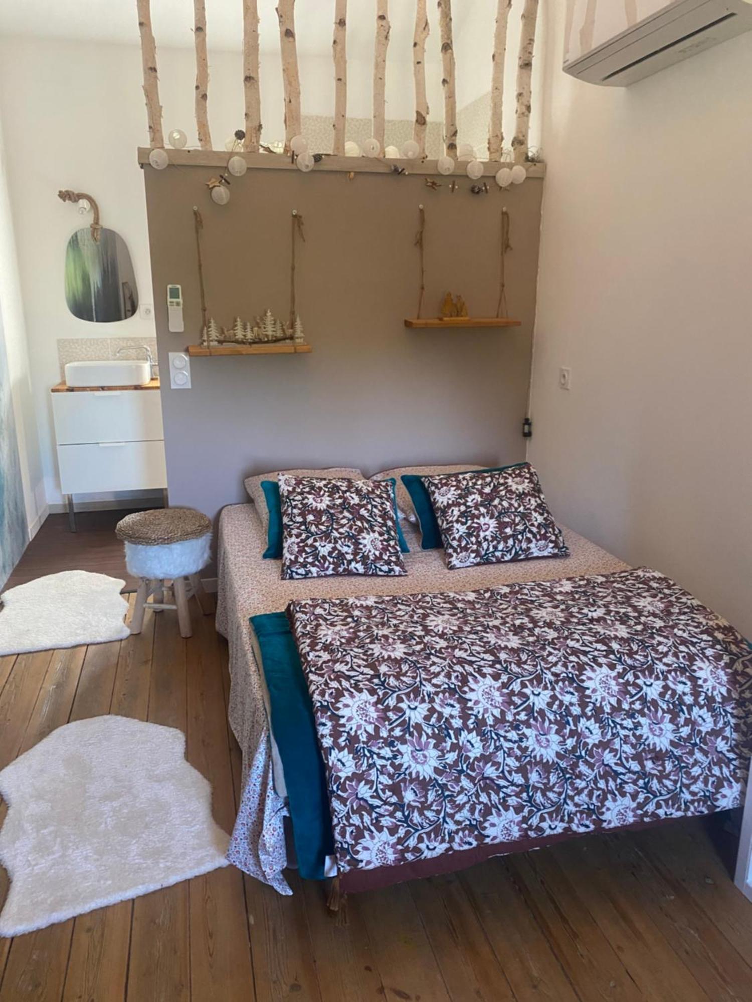 Chambre D'Hotes De La Savonnerie Vénéjan Esterno foto